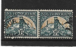 SOUTH AFRICA 1940 1½d BLUE - GREEN AND DULL GOLD SG 57e FINE USED Cat £4 - Used Stamps