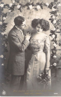 FANTAISIE - Couple - Lot De 5 Cpa D'un Homme En Train De Séduire Une Femme Sous Un Rosier - Carte Postale Ancienne - Koppels