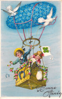 FANTAISIE - Bonne Année - Nouvel An - Enfants Dans Une Mongolfiere Ave Des Colombes - Carte Postale Ancienne - New Year