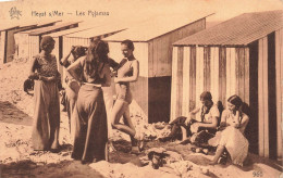 BELGIQUE - Heist - Des Femmes En Pyjamas - Carte Postale Ancienne - Heist