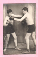 CARTE PHOTO - 62 - PAS DE CALAIS - LIEVIN / BOXE - AUGUSTE MORLIGHEM  ( A Droite Sur Le Cliché ) - Lievin