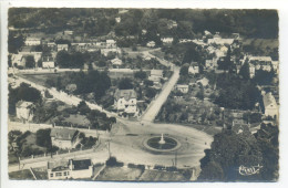 CPA 91 Essonne - LIMOURS - Vue Aérienne - Place A. Briand Et Le Monument - Limours