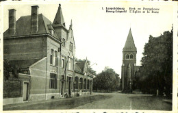 Belgique - Limbourg - Leopoldsburg - Bourg-Léopold - L'Eglise Et La Poste - Kerk En Postgebouw - Leopoldsburg