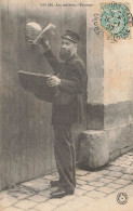 Tours * 1907 * Le Petits Métiers De La Rue , Le Facteur * Thème Métier Poste PTT Distribution Courrier - Tours