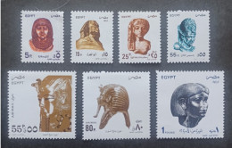 EGYPT 1993 TESORI ARCHEOLOGICICAT YVERT N 1474-1475 -1480-1483-1487 AIRMAIL 219-220  MNH - Unused Stamps