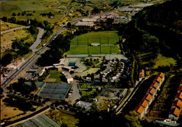 Delcampe - TARARE    ( RHONE )    VUE AERIENNE DU COMPLEXE SPORTIF ET DU CAMPING - Tarare