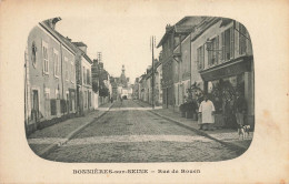 Bonnières Sur Seine * La Rue De Rouen * Restaurant - Bonnieres Sur Seine