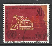 TOGO. N°342 Oblitéré De 1961. Derricks. - Petróleo