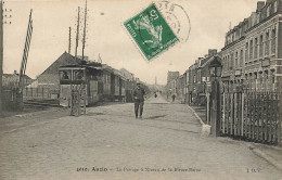 59 - NORD - ANZIN - Le Passage à Niveau De La Bleuze-Borne - Tramway à Vapeur - 10217 - Anzin