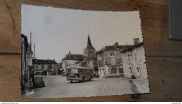 LUSSAC LES CHATEAUX : Place St Sornin .................. AC-G1171 - Lussac Les Chateaux