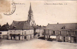 S47-009 Tiercé - La Place De La Mairie Et L'Eglise - Tierce