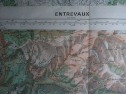 CARTE IGN ENTREVAUX (ALPES DE HAUTE PROVENCE) 1/50000ème -56x73cm -2cm=1km -mise à Jour De 1975 -IGN FRANCE - Topographische Karten