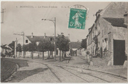 CPA   Bonneuil  (94) Les Rails Du Tramway Près De La Petite Place D'Armes Ex Place à L'Avoine  CLC 1 - Bonneuil Sur Marne