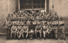 Militaria - Carte Photo - Groupe De Militaires Du 16ème Régiment D'infanterie - Soldats - Régiments