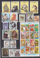 Animaux--SINGES -- Lot De 61 Timbres ..................à Saisir - Apen