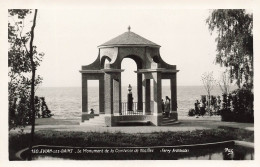 FRANCE - Evian Les Bains - Le Monument De La Comtesse De Noailles - Ferry Architecte - Carte Postale Ancienne - Evian-les-Bains