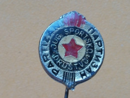 Badge Z-22-16 - SOCCER, FOOTBALL CLUB PARTIZAN BEOGRAD, BELGRADE - Football