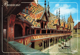 FRANCE - Beaune - La Cour D'honneur De L'hôtel-Dieu - Façade Sud - Fondé Par Nicolas Rolin - Carte Postale - Beaune