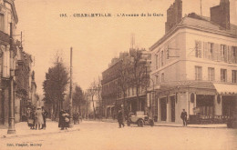 Charleville * L'avenue De La Gare * Automobile - Charleville