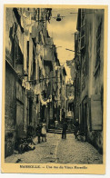 CPA - MARSEILLE (B Du R) - Une Rue Du Vieux Marseille - Vecchio Porto (Vieux-Port), Saint Victor, Le Panier