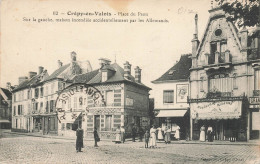 Crépy En Valois * La Place Du Paon * Boucherie Moderne * Commerces Magasins - Crepy En Valois