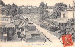 Ville D'Avray         92           Intérieur De La Gare.  Train                   (voir Scan) - Ville D'Avray