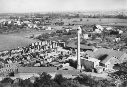 Magnet * Entreprise LABAYE Et Vue Générale Aérienne Du Village * Scierie Bois - Autres & Non Classés