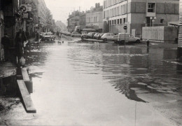 Macon - Inondations 1981 - Rue De Lyon - Commissariat De Police Tout Neuf - Police - Gendarmerie
