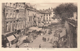 St Malo * La Place Châteaubriand * Café De L'ouest - Saint Malo