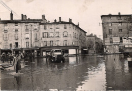 Macon  - Inondations 1955 - Place De La Pyramide - Publicité Murale - Inondations