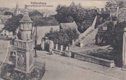 4844339Valkenburg, Opgang Ruine Met Monument. 1920. (linksboven Een Kleine Vouw) - Valkenburg