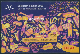 ** 2023 Veszprém-Balaton Európa Kulturális Fővárosa Vágott Blokk Piros Sorszámmal 00641 - Sonstige & Ohne Zuordnung