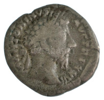 Római Birodalom / Róma / Marcus Aurelius 171-172. Denarius Ag (2,50g) T:VF,F Patina Roman Empire / Rome / Marcus Aureliu - Sin Clasificación