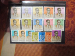 Zaire  806/822  Mobutu Neuf ** Mnh  ( 1972 ) Parfait Perfect - Unused Stamps