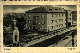T2/T3 1943 Érsekújvár, Nové Zámky; Vármegyeháza. Jaksics Ferenc Kiadása / County Hall (fl) - Unclassified