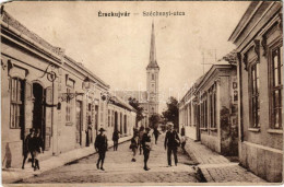 * T3 1917 Érsekújvár, Nové Zámky; Széchenyi Utca. Vasúti Levelezőlapárusítás 190. / Street (szakadás / Tear) - Ohne Zuordnung