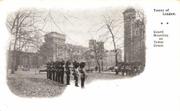 ** T2 London, Tower Of London, Guard Mounting On Tower Green - Ohne Zuordnung