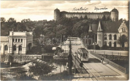 T2 1930 Uppsala, Upsala; Utsikt Fran Östra Agatan Med Slottet I Bakgrunden / Bridge, Tram, Castle - Ohne Zuordnung