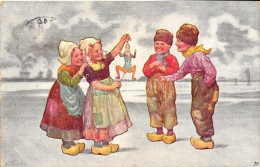 T3 Dutch Children With A Doll, Folklore B.K.W.I. 496-4 (EB) - Non Classés