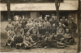 * T3/T4 1917 Magyaróvár, Katonák Csoportképe / WWI K.u.k. Hungarian Military Group, Soldiers. Photo (fa) - Unclassified