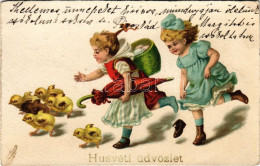 T2/T3 1930 Húsvéti üdvözlet / Easter Greeting Art Postcard With Girls, Eggs And Chicken (EK) - Unclassified