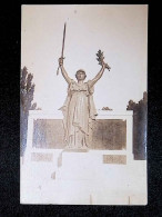 Cp, Carte Photo Jean Mexia, Montmorillon, Militaria, Monument Aux Morts, 1914-1918, Vierge - Montmorillon