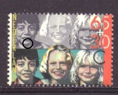 Nederland / Niederlande / Pays Bas NVPH 1235  PM3 Plaatfout MNH ** (1981) - Varietà & Curiosità