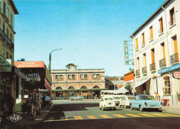 Perpignan * L'avenue Général De Gaulle Et La Gare * Hôtel PARIS BARCELONE - Perpignan