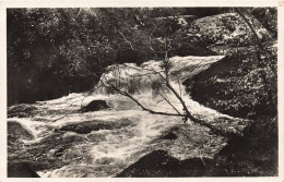 FRANCE - Le Huelgoat (Finistère) - Sortie Du Gouffre - Carte Postale Ancienne - Huelgoat