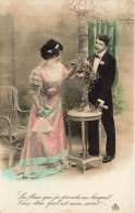 COUPLE - La Fleur Que Je Prend Au Bouquet Vous Dira Quel Est Mon Secret - Colorisé - Carte Postale Ancienne - Couples