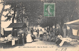 CPA 17 CHATELAILLON / RUE DU MARCHE - Châtelaillon-Plage