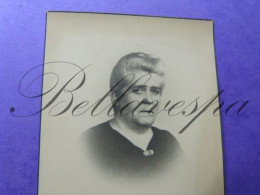 Caroline HERCOLIERS Echt J.B. VANDONGHEN Hal 1885 -Anderlecht 1956 - Décès