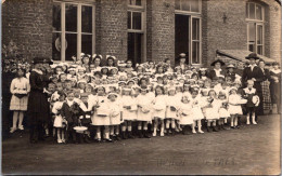 CPA  - SELECTION -  HENIN BEAUMONT - CARTE PHOTO  -  Groupe D'Ecoliers - Henin-Beaumont