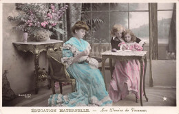 ENFANTS - Education Maternelle - Les Devoirs De Vacances - Carte Postale Ancienne - Autres & Non Classés